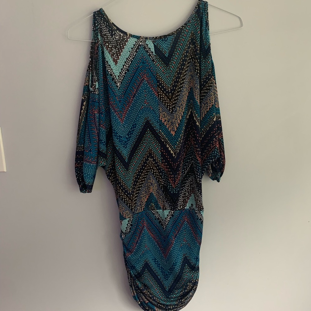 Printed Cold Shoulder Dress - Picture 2 of 5